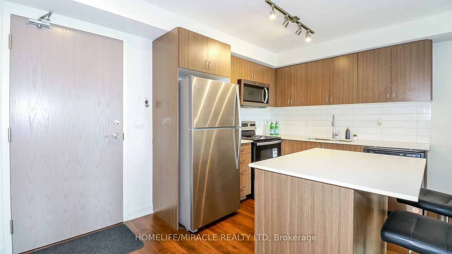 58, Lakeside, Little Lake, Barrie
