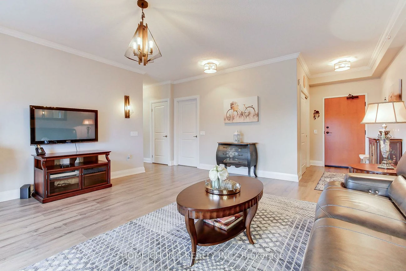 720, YONGE, Painswick South, Barrie