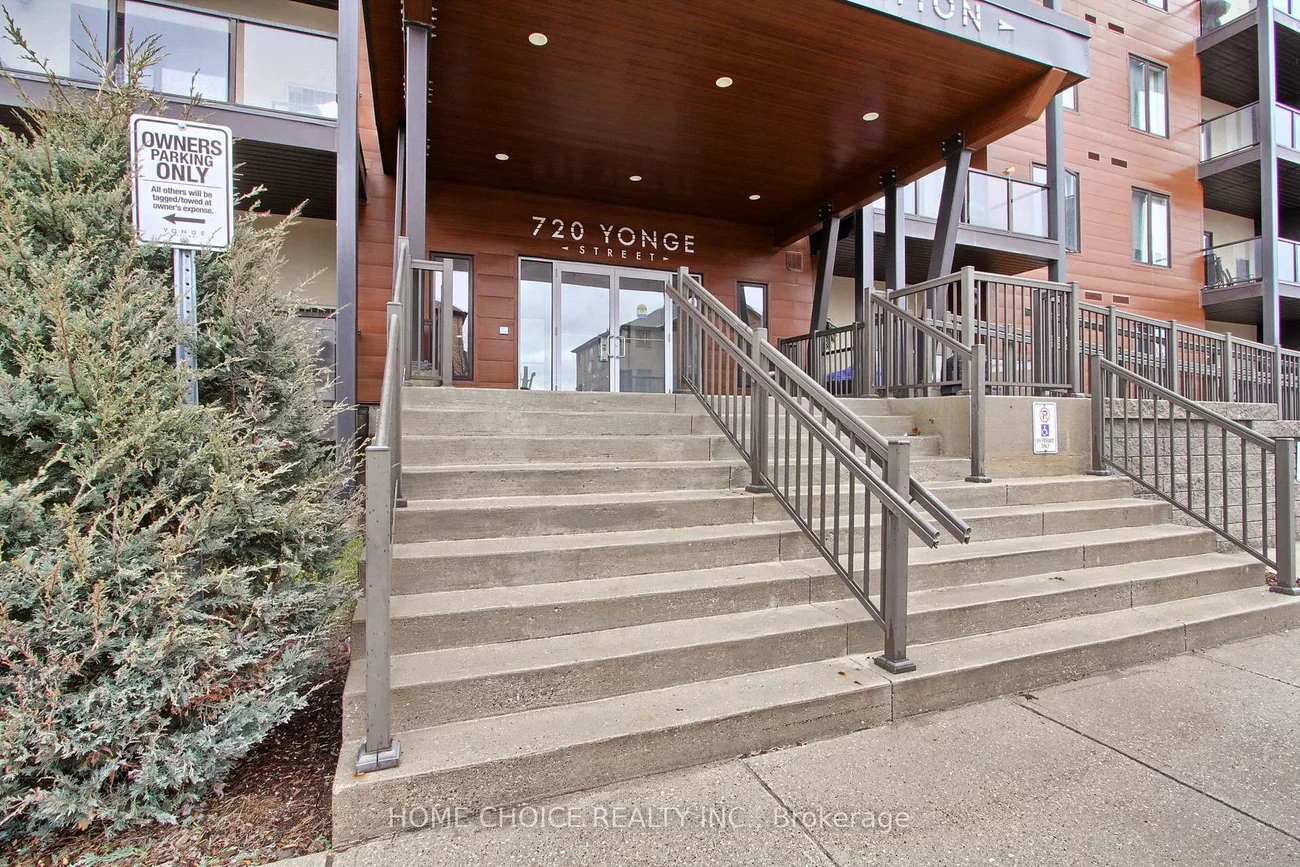 720, YONGE, Painswick South, Barrie