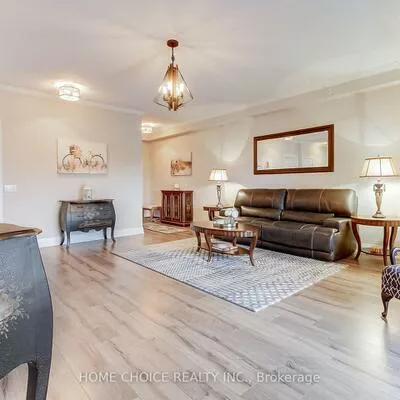 720, YONGE, Painswick South, Barrie