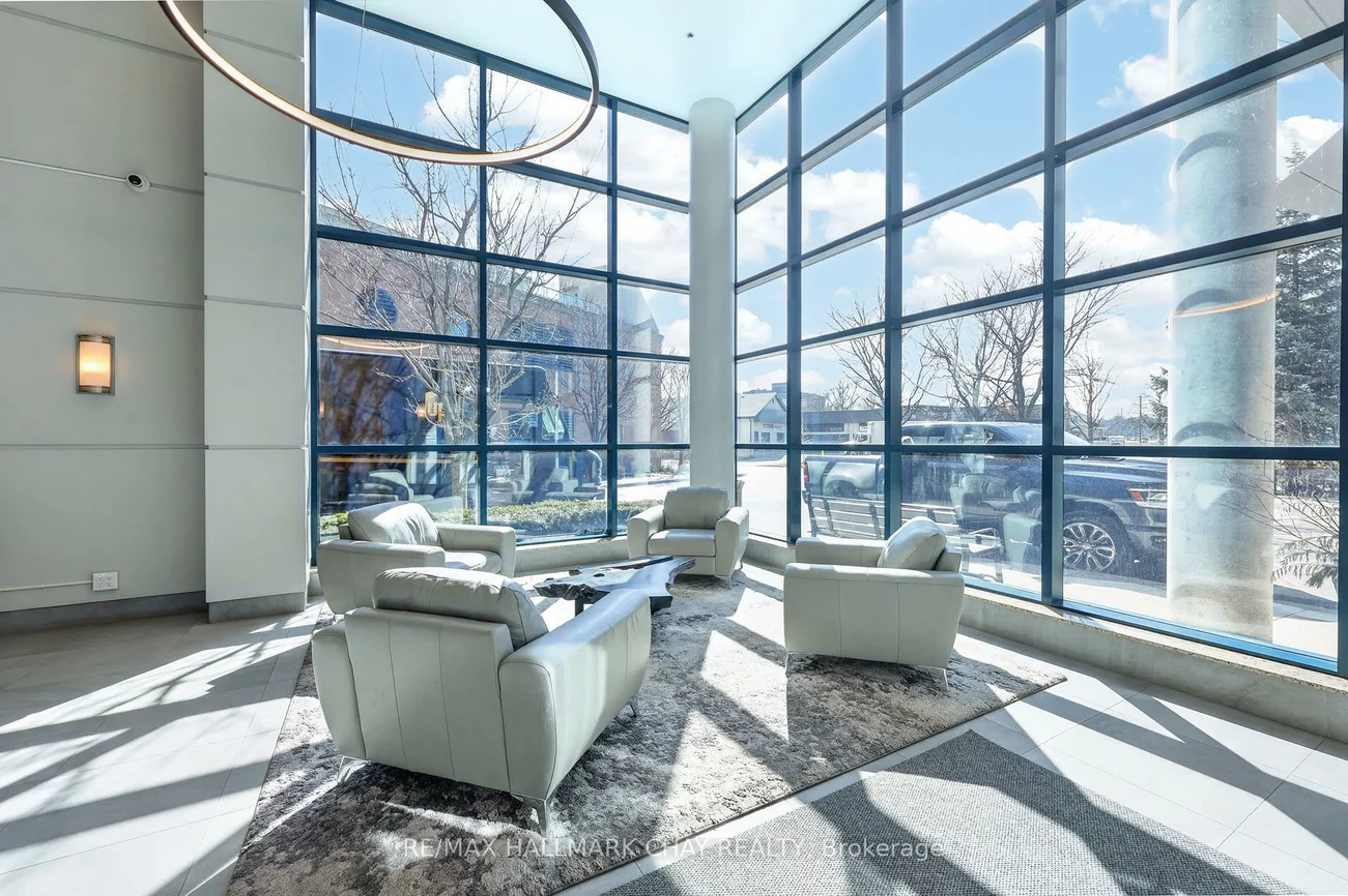 37, Ellen, City Centre, Barrie