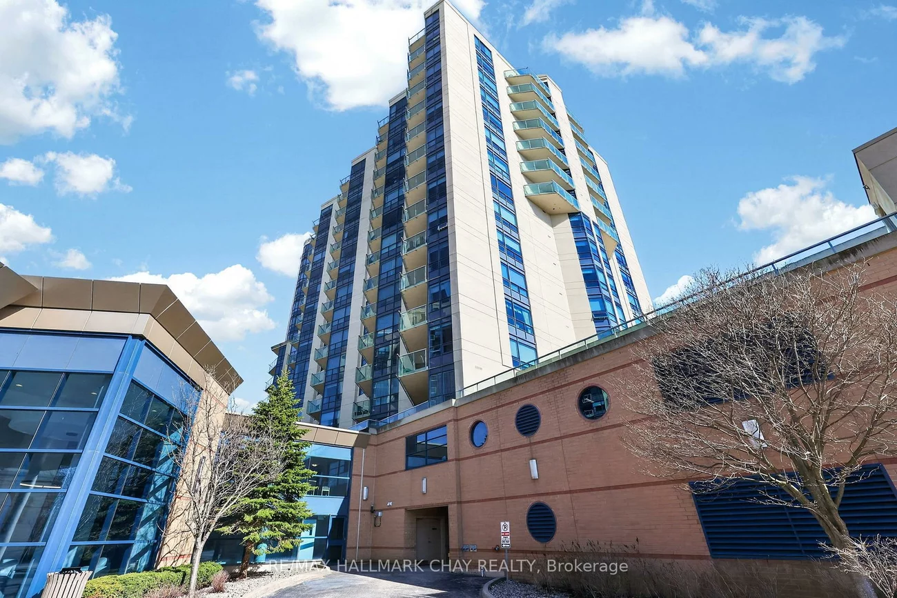 37, Ellen, City Centre, Barrie