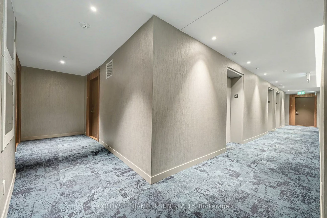 39, Mary, City Centre, Barrie