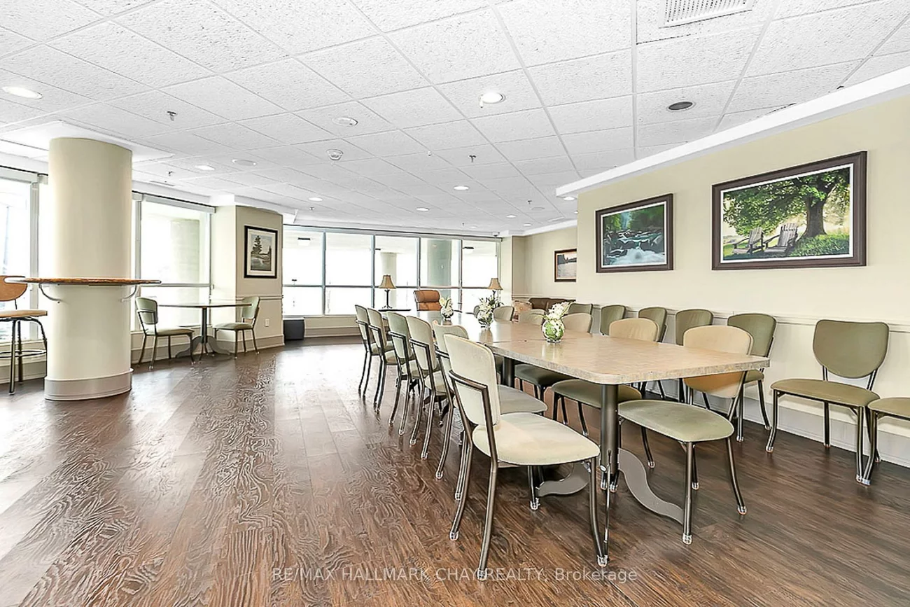 2, Toronto, City Centre, Barrie