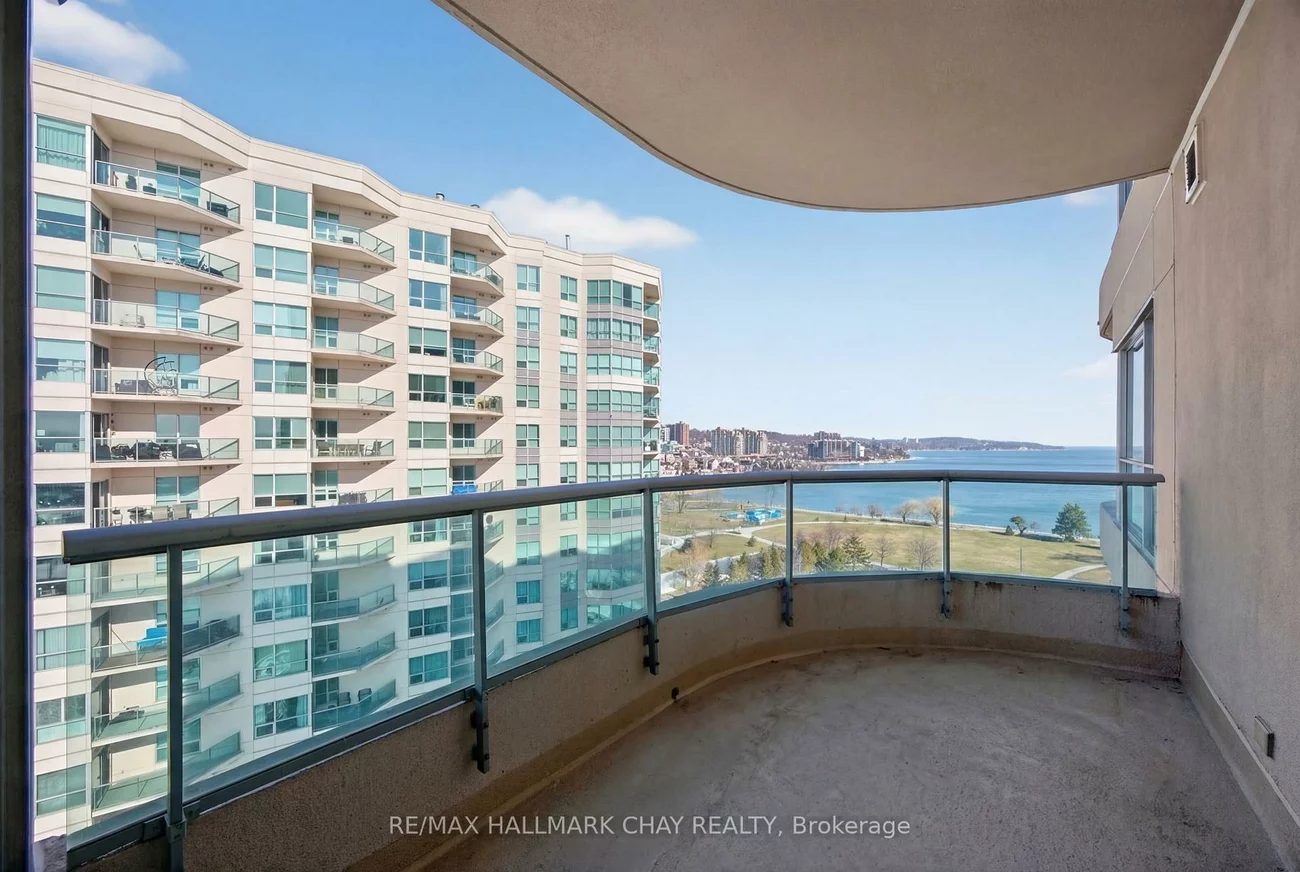 2, Toronto, City Centre, Barrie