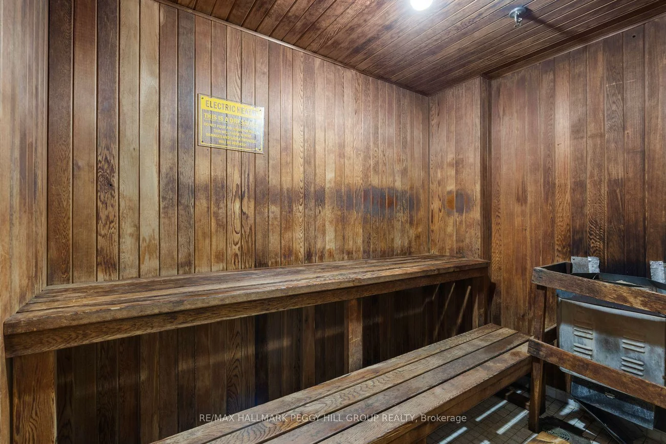 140, Dunlop, City Centre, Barrie