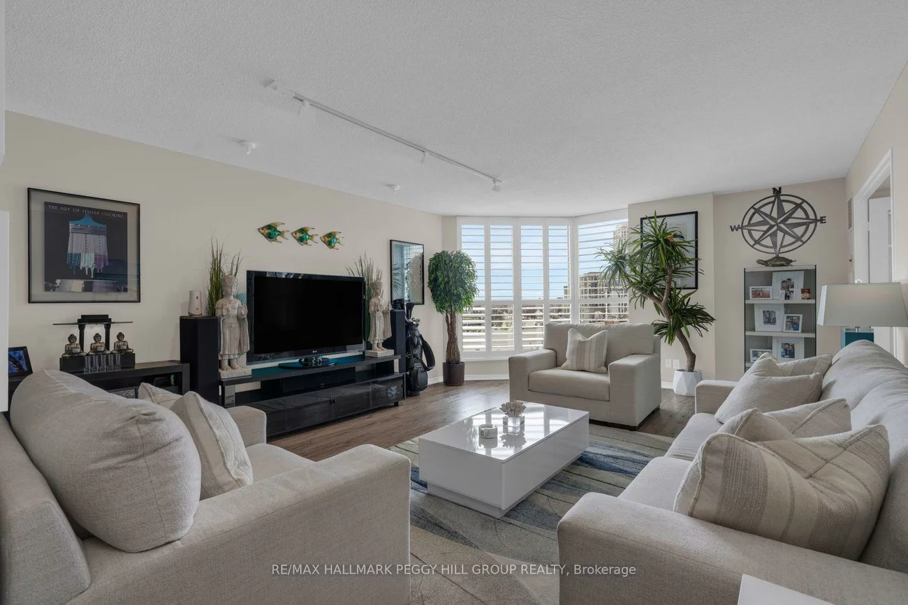 140, Dunlop, City Centre, Barrie