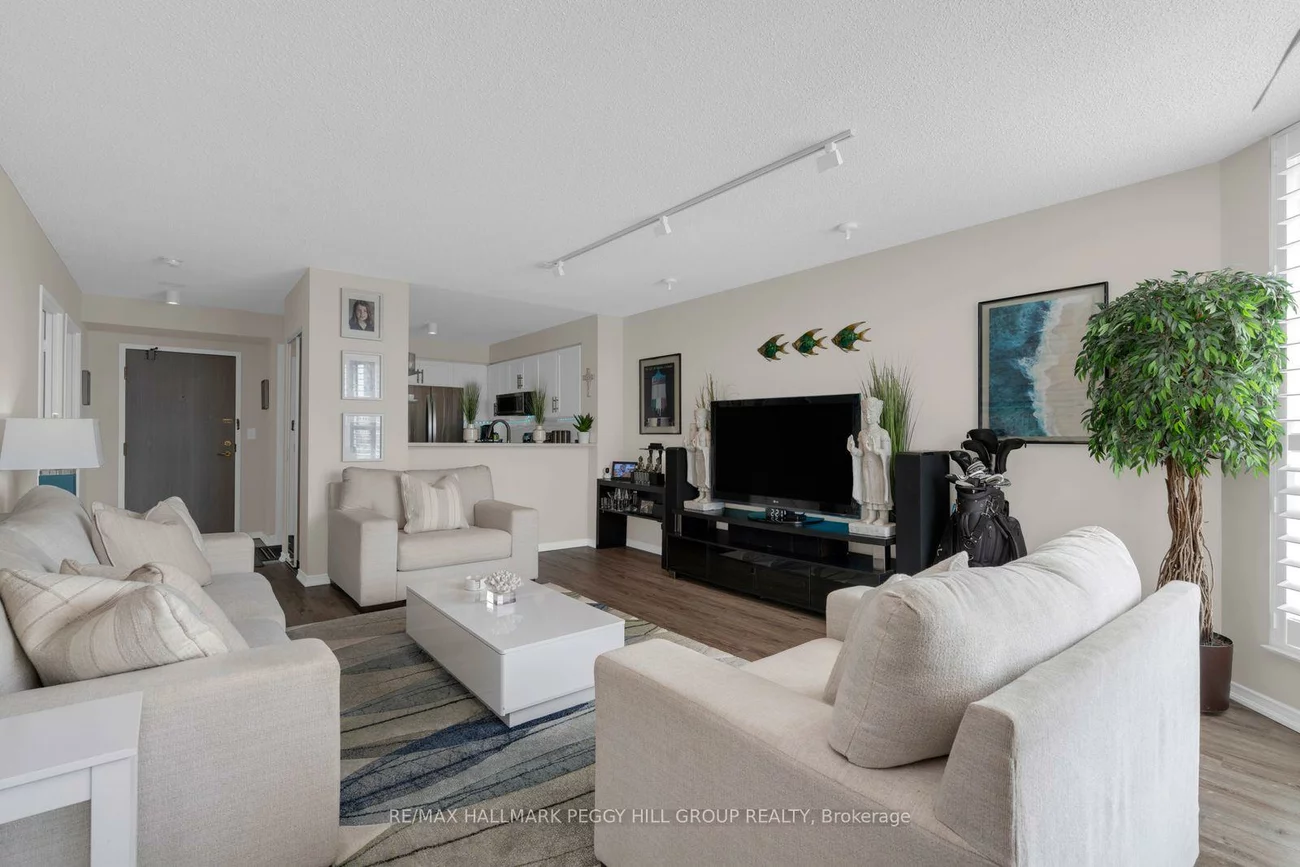 140, Dunlop, City Centre, Barrie