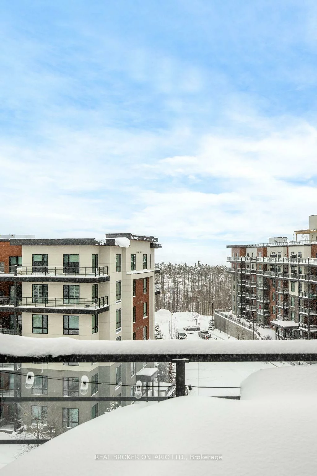 304, ESSA, 400 West, Barrie