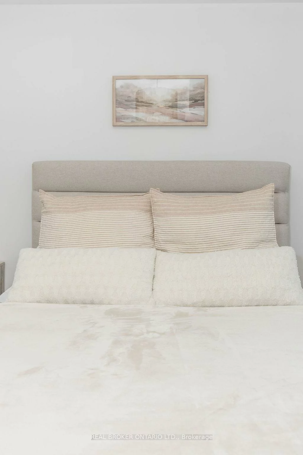 304, ESSA, 400 West, Barrie