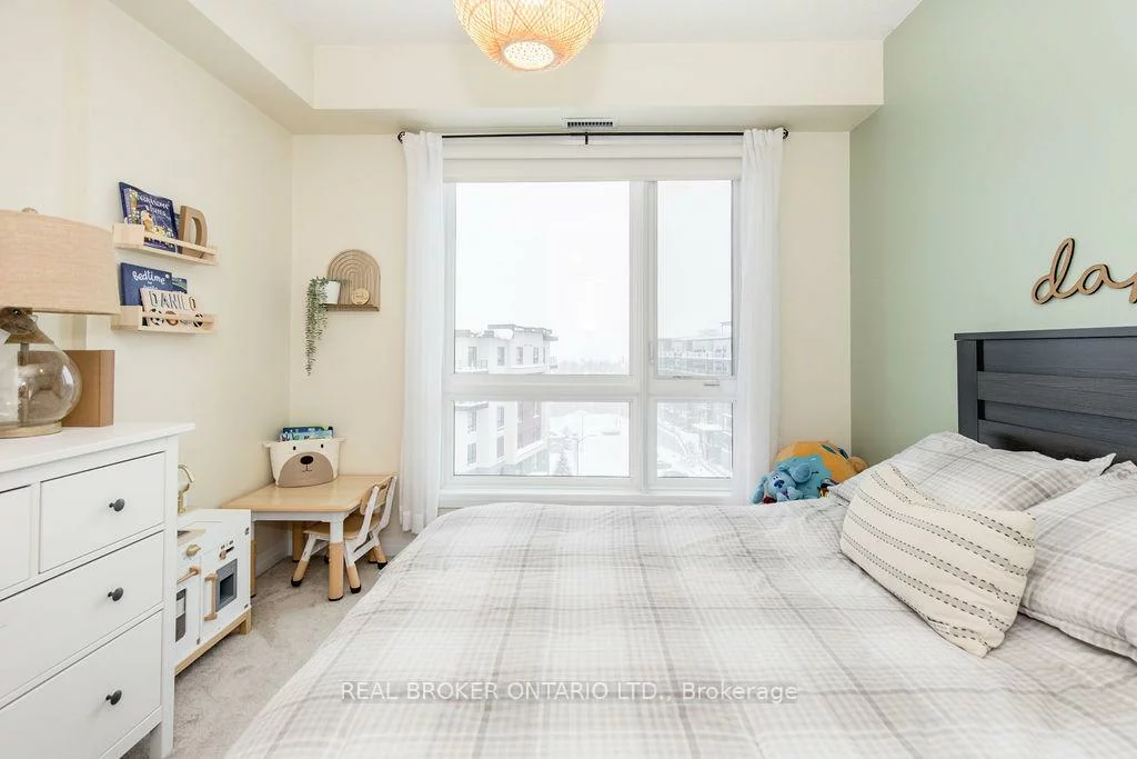 304, ESSA, 400 West, Barrie