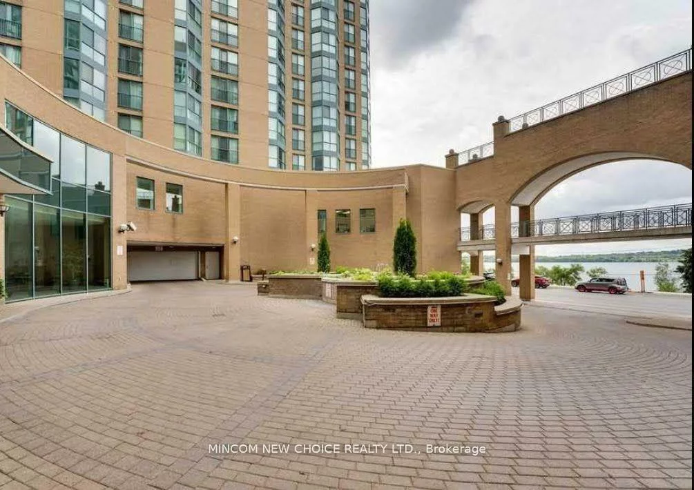 140, Dunlop, City Centre, Barrie