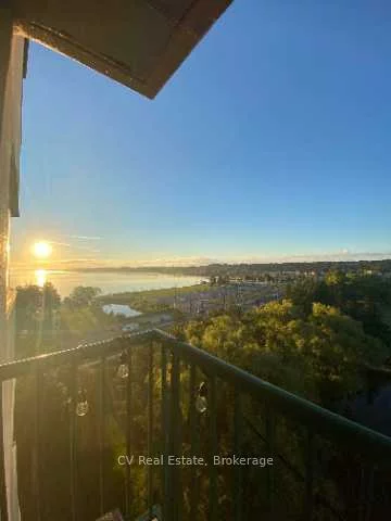 75, Ellen, City Centre, Barrie