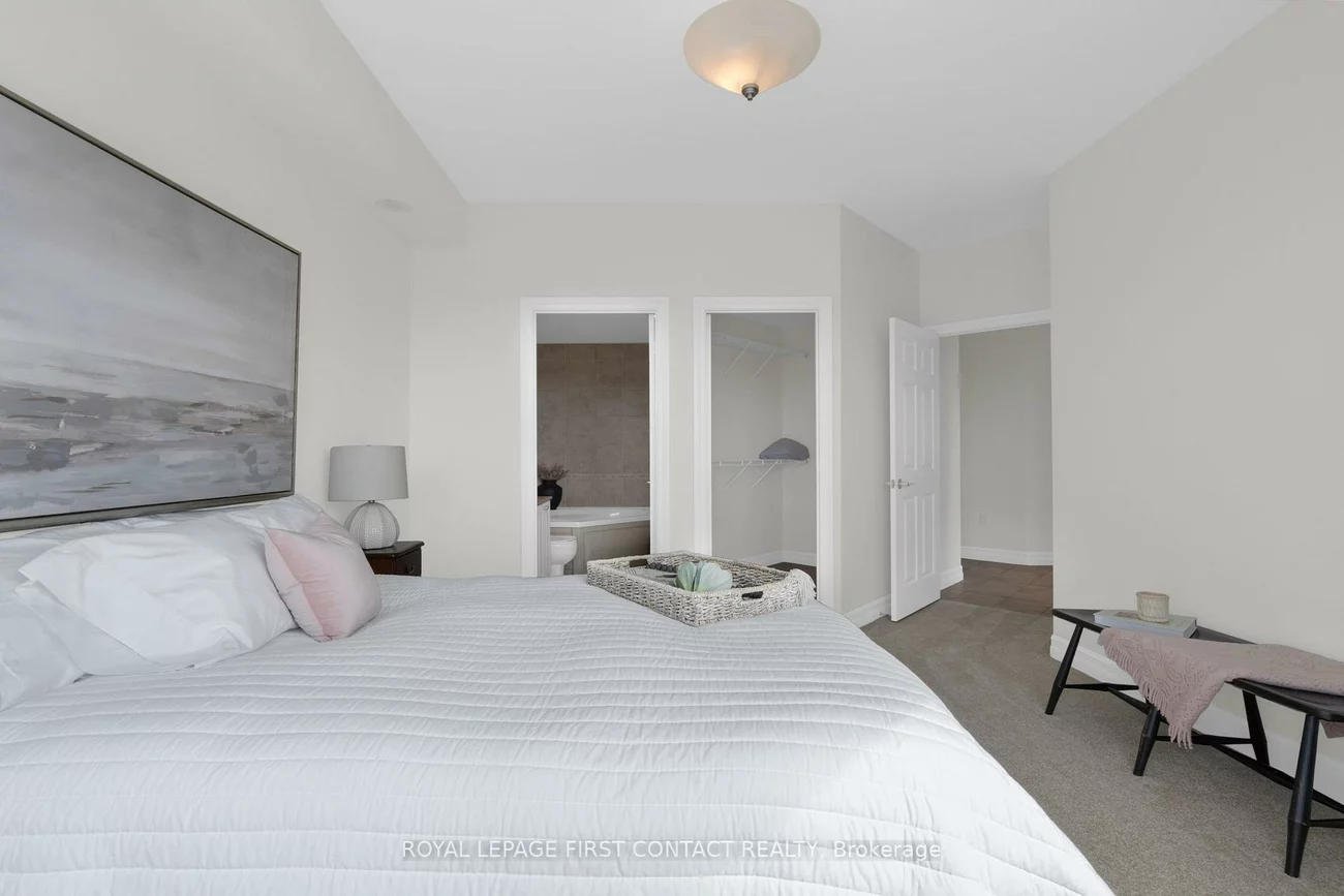 6, Toronto, City Centre, Barrie