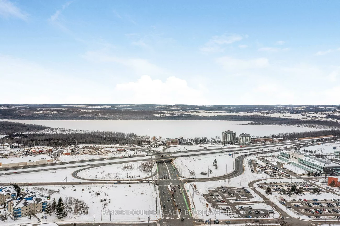 261, Rose, Wellington, Barrie