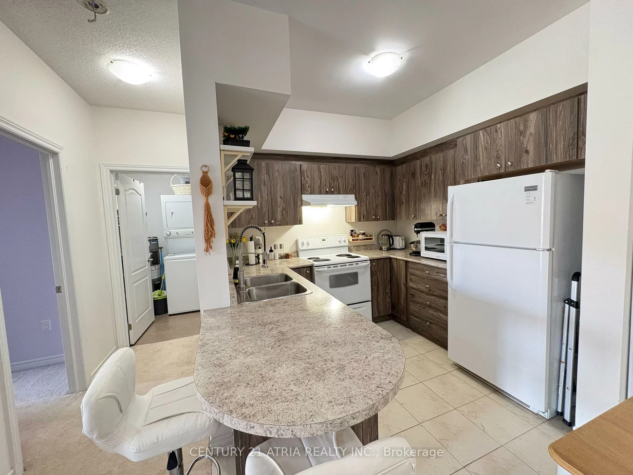 720, Yonge, Painswick South, Barrie