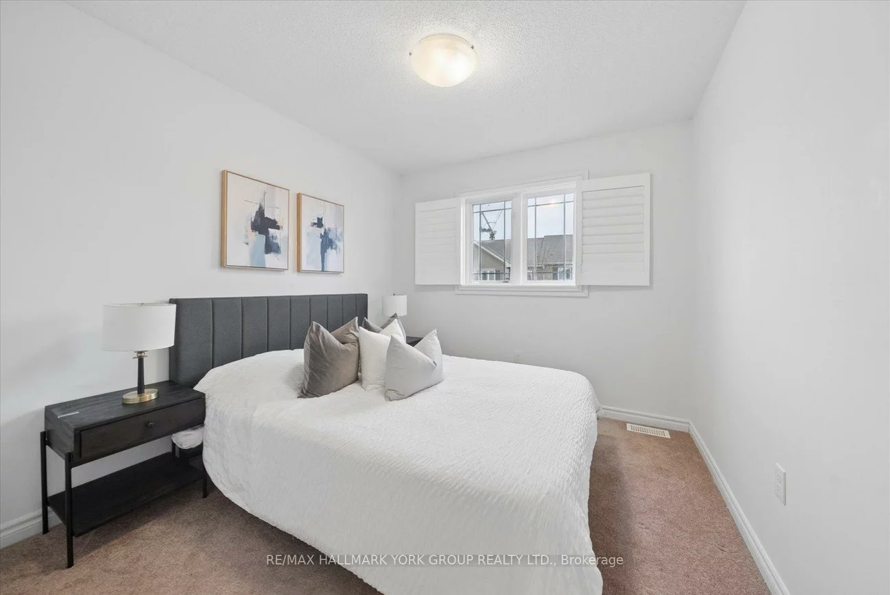 50, Southwoods, Holly, Barrie