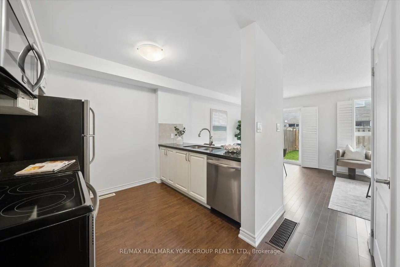 50, Southwoods, Holly, Barrie