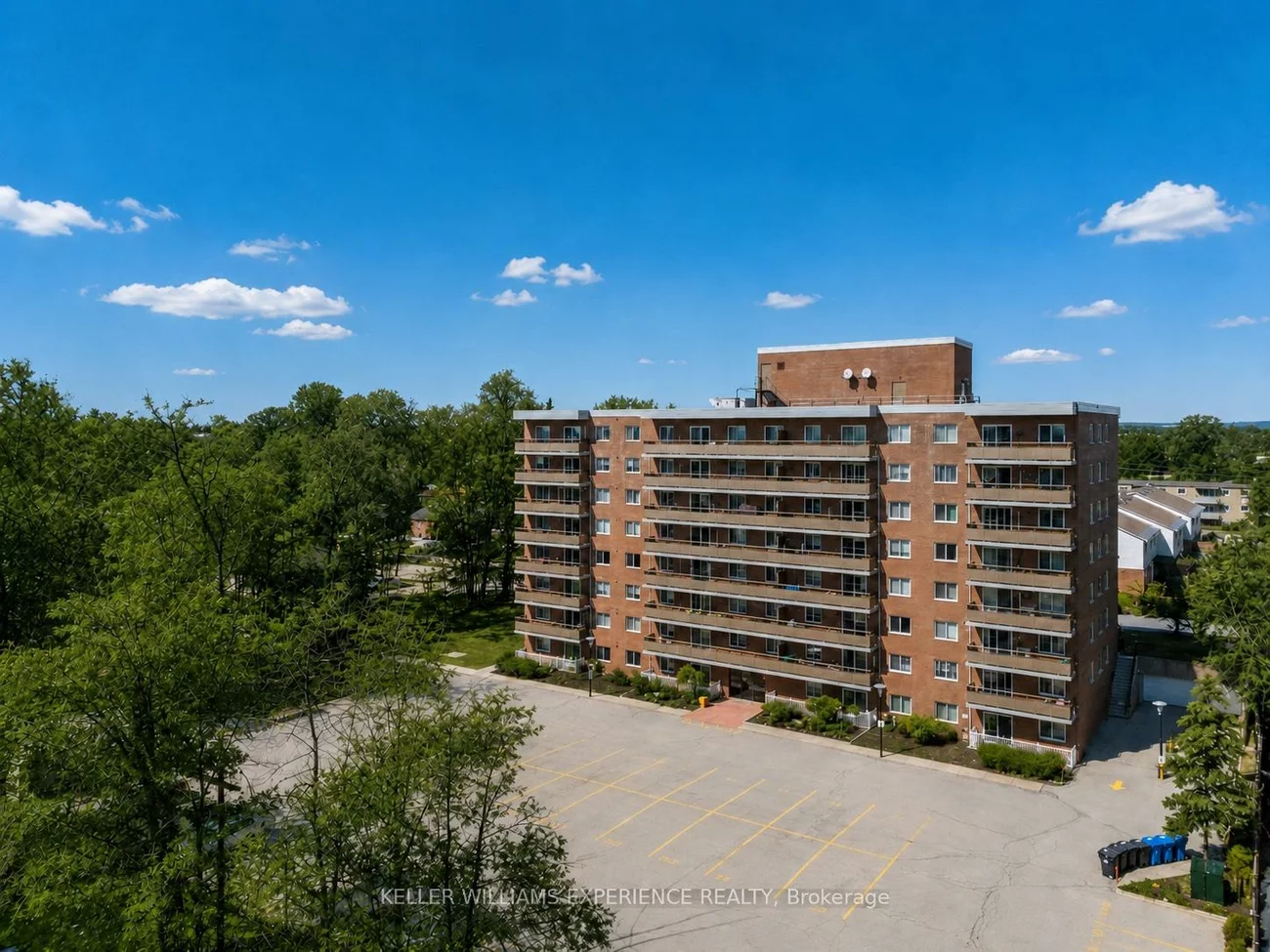 414, Blake, Codrington, Barrie