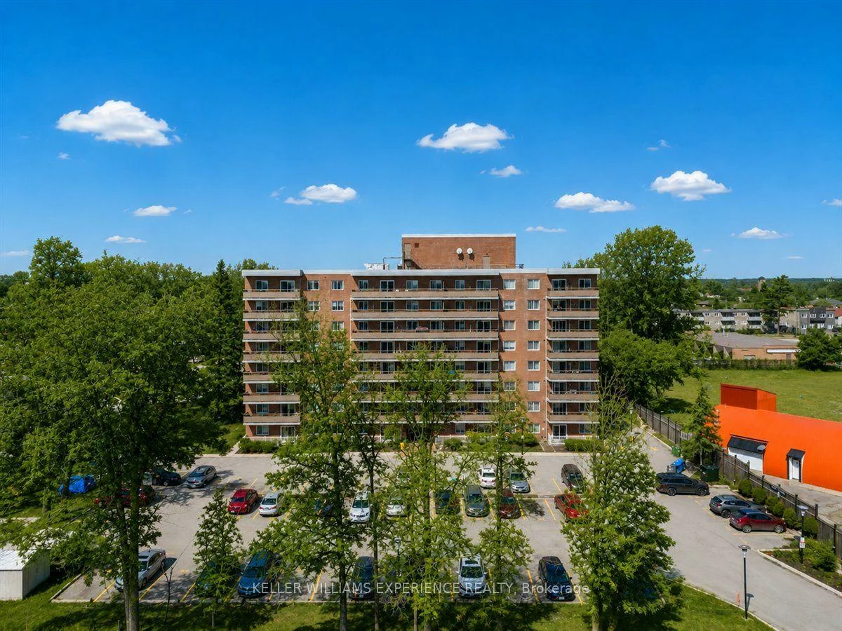 414, Blake, Codrington, Barrie
