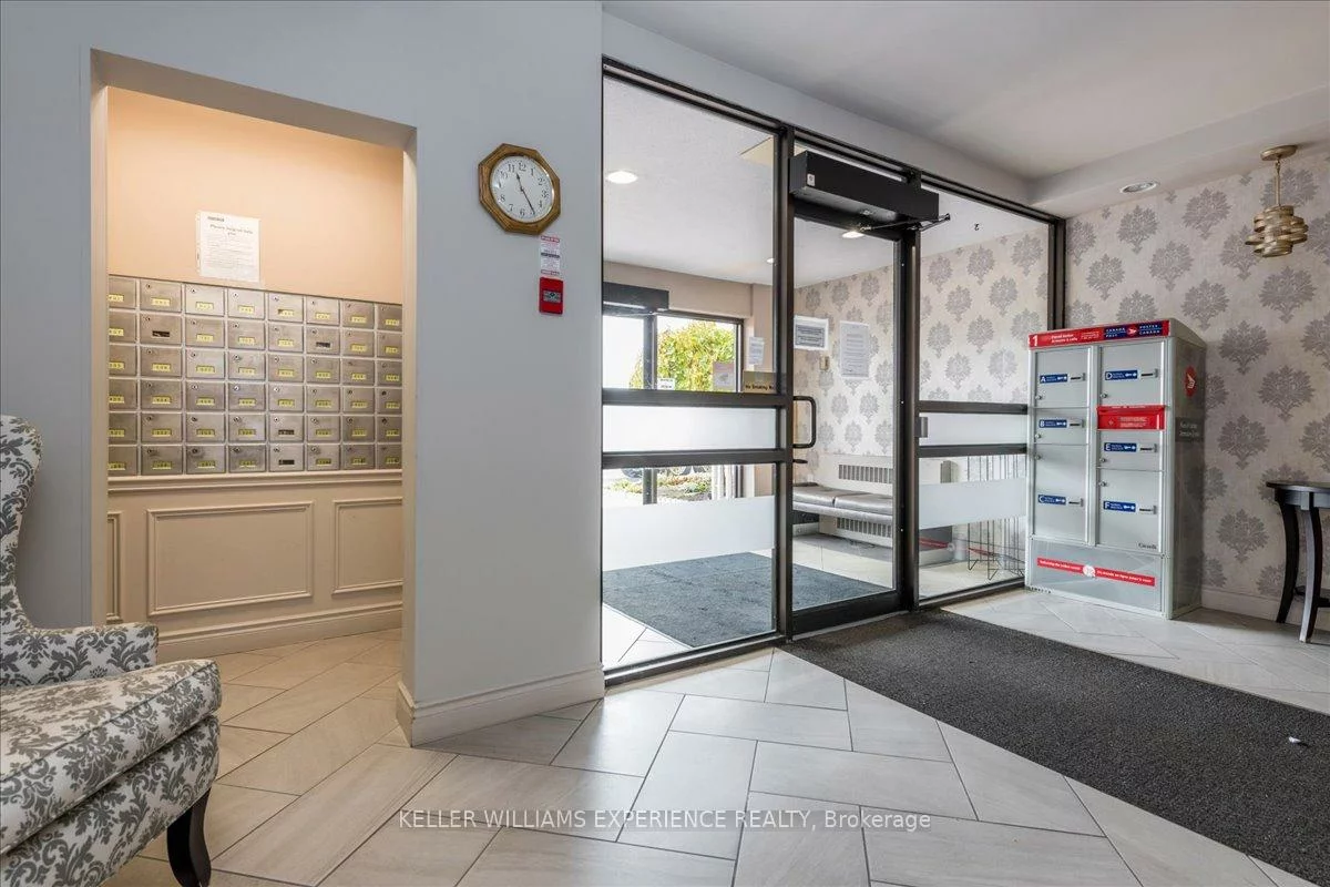 414, Blake, Codrington, Barrie