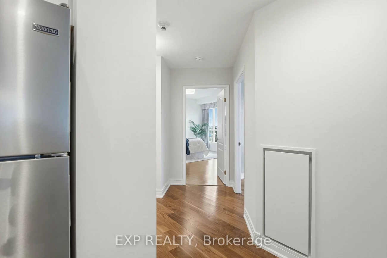 2, Toronto, City Centre, Barrie