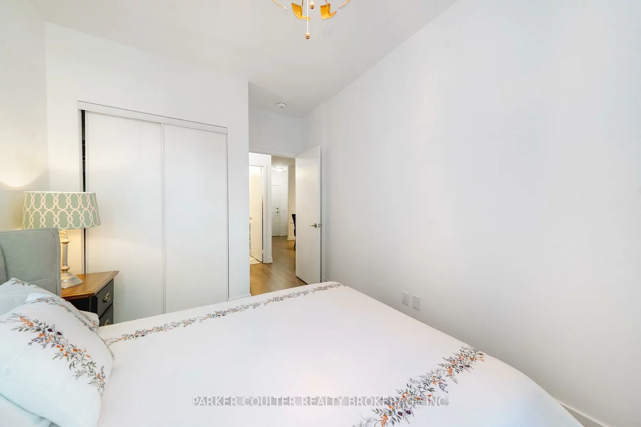 681, Yonge, Painswick South, Barrie