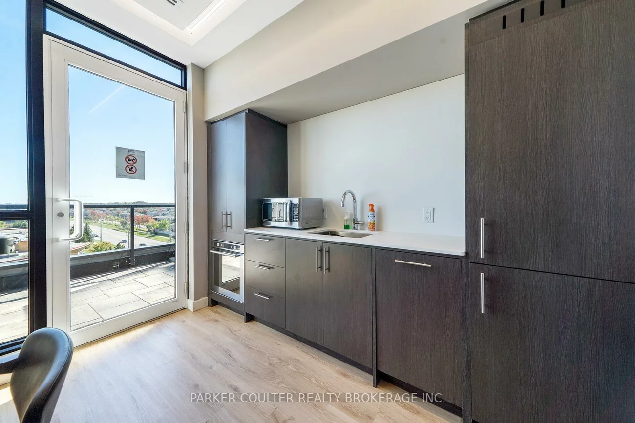 681, Yonge, Painswick South, Barrie