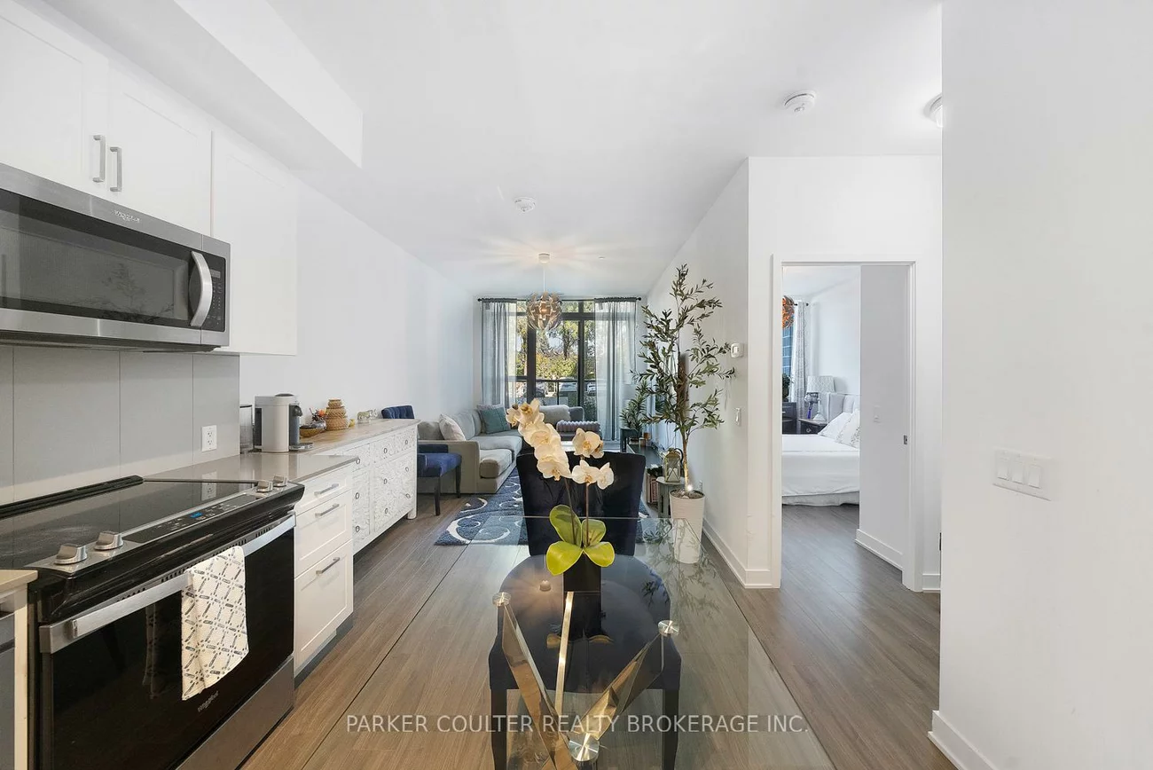 681, Yonge, Painswick South, Barrie