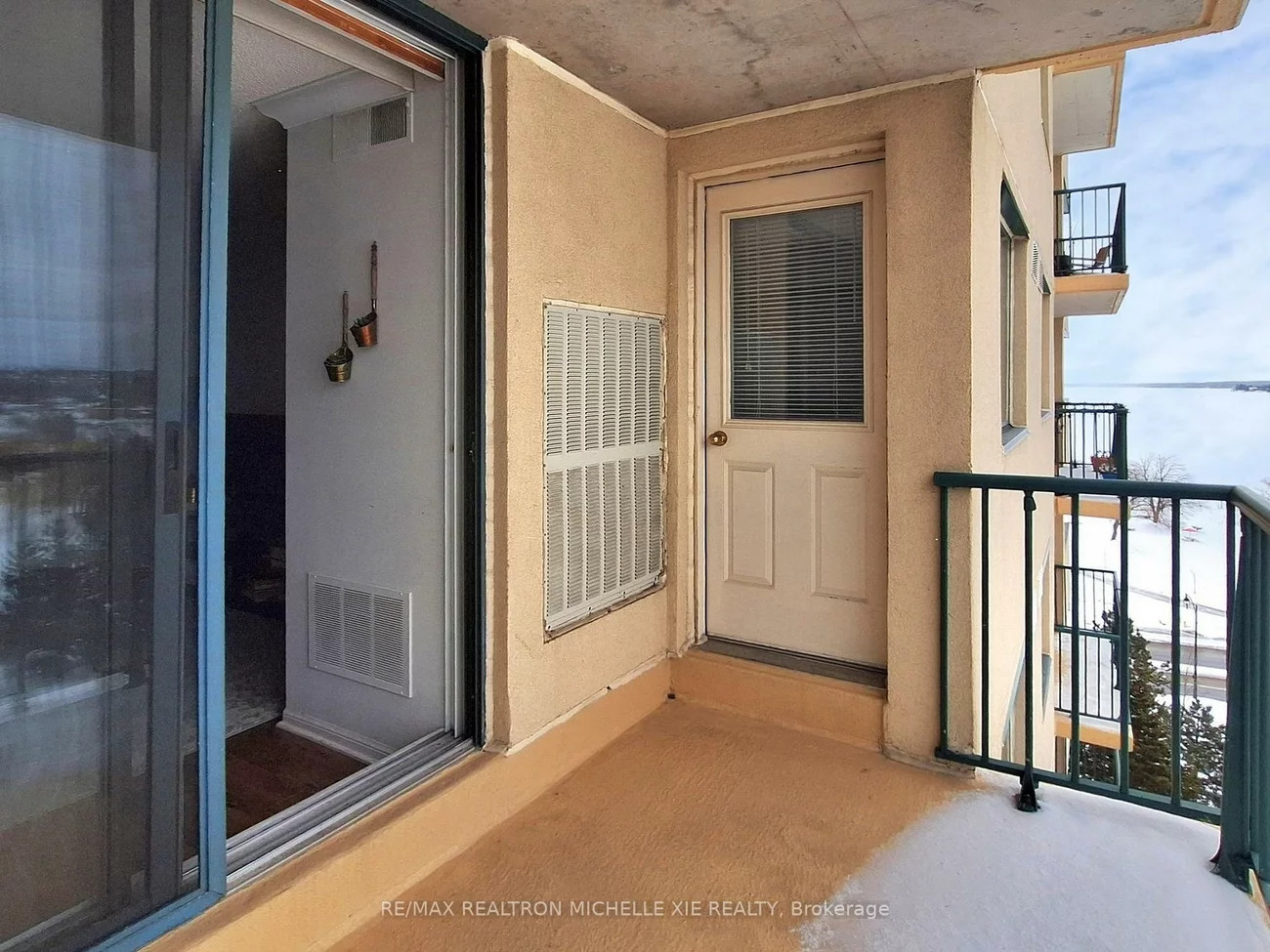 75, Ellen, City Centre, Barrie