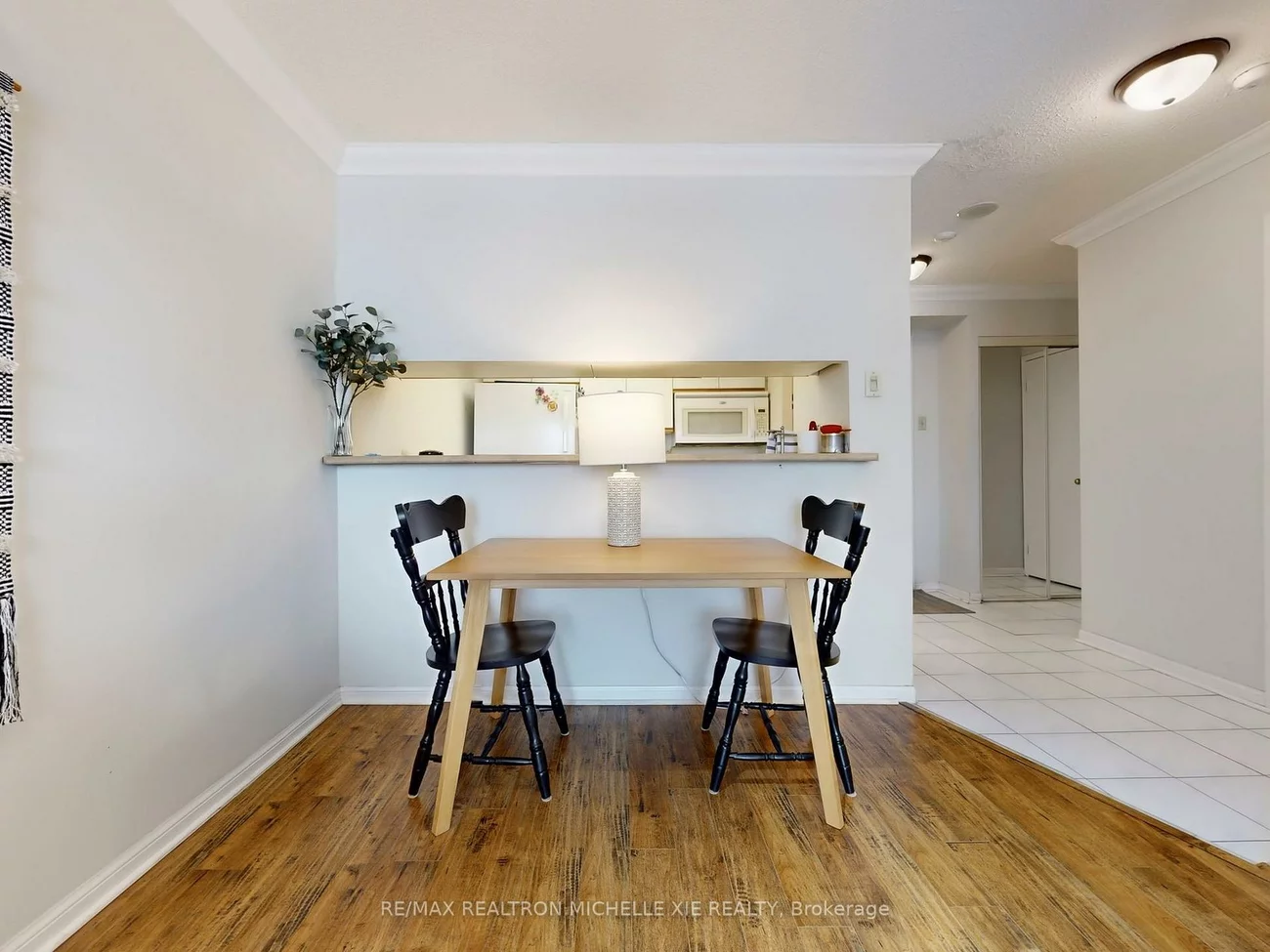 75, Ellen, City Centre, Barrie