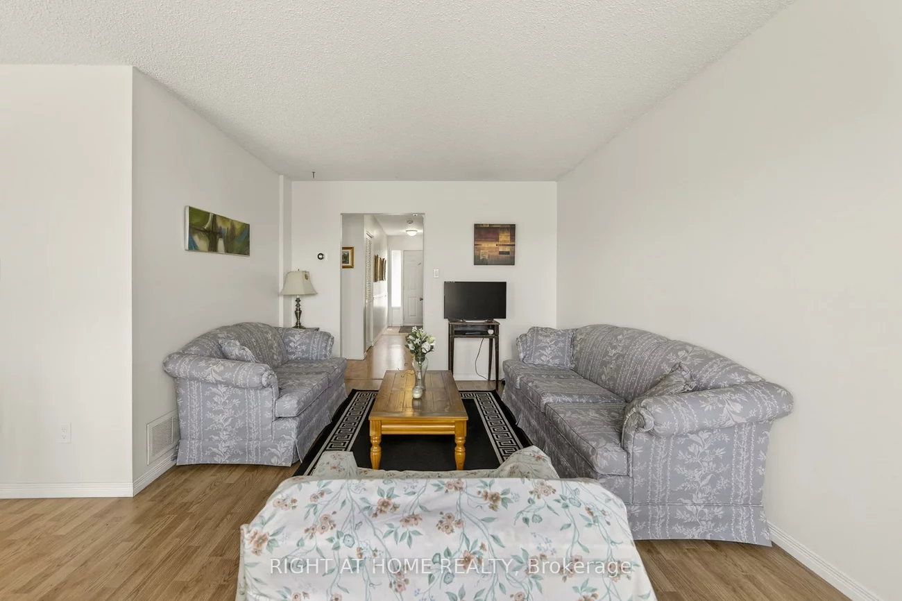 2, BERNICK, Grove East, Barrie