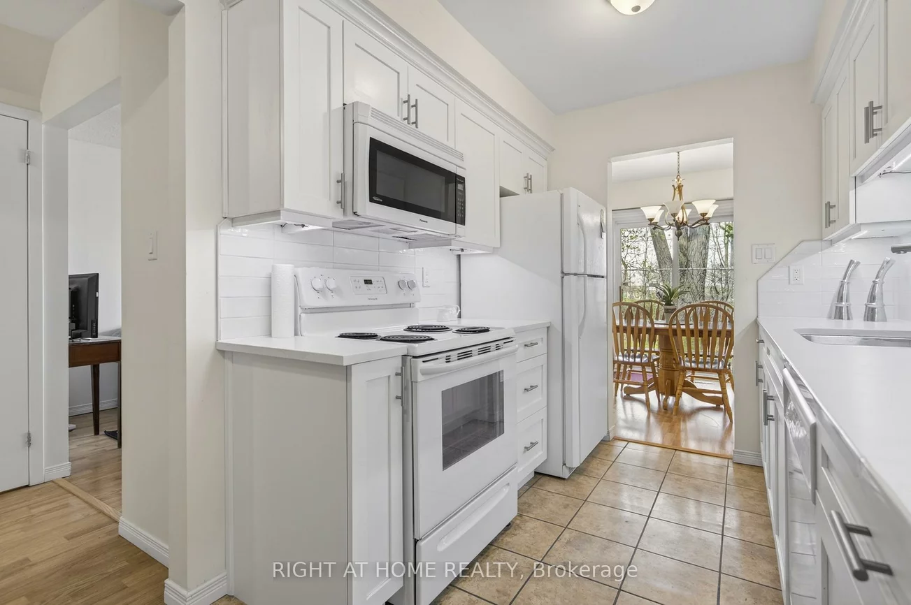 2, BERNICK, Grove East, Barrie