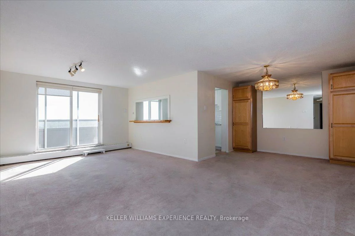414, Blake, Codrington, Barrie