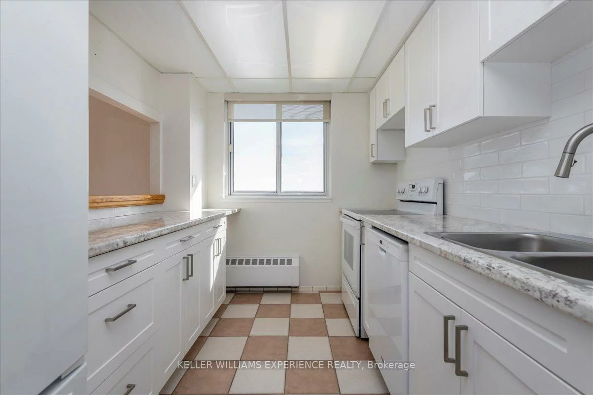 414, Blake, Codrington, Barrie