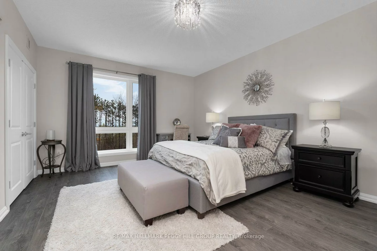 302, Essa, 400 West, Barrie