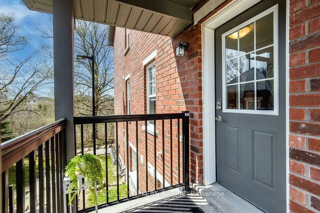 242, Penetanguishene, Georgian Drive, Barrie