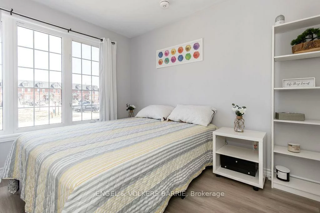 242, Penetanguishene, Georgian Drive, Barrie