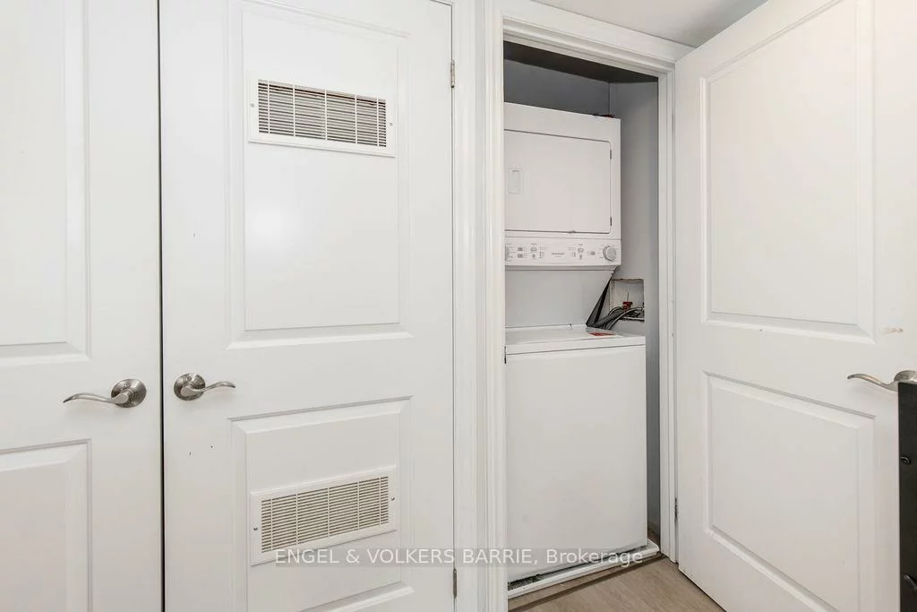 242, Penetanguishene, Georgian Drive, Barrie