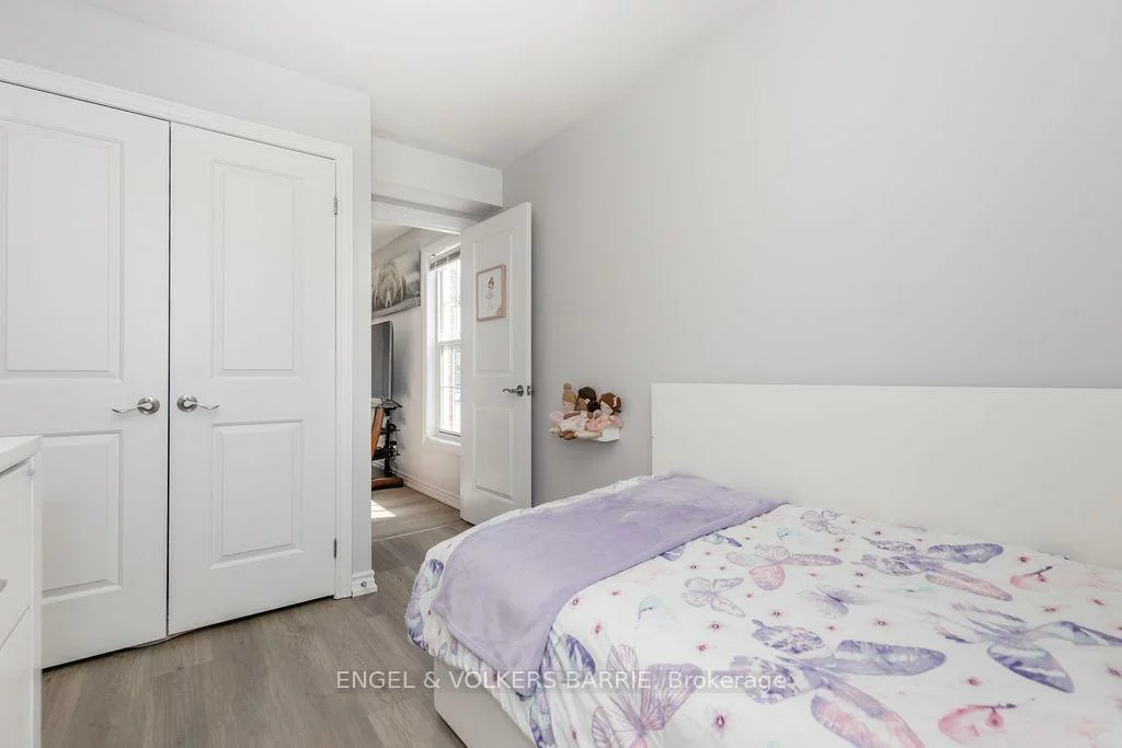 242, Penetanguishene, Georgian Drive, Barrie