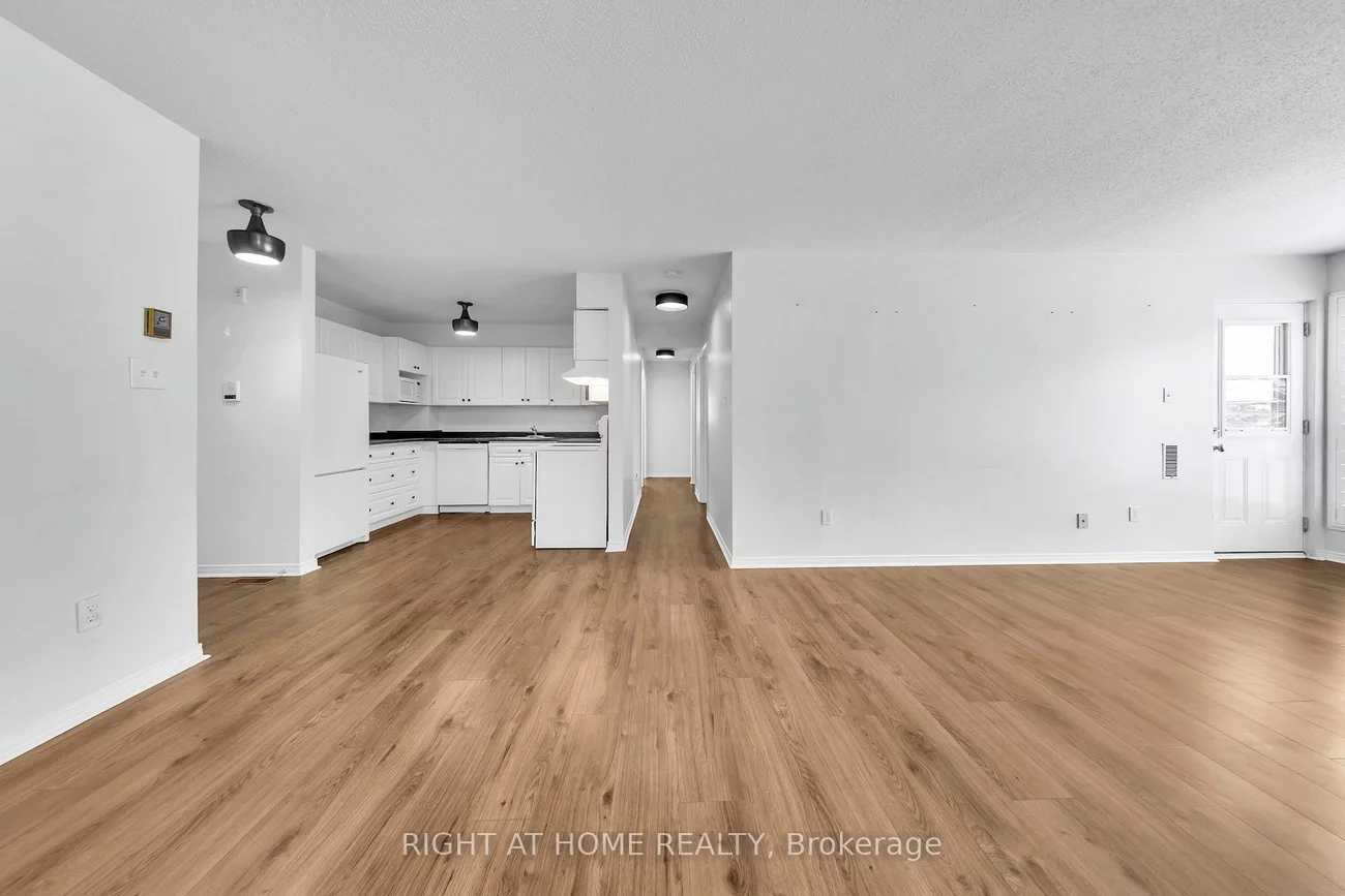 126, Bell Farm, Alliance, Barrie
