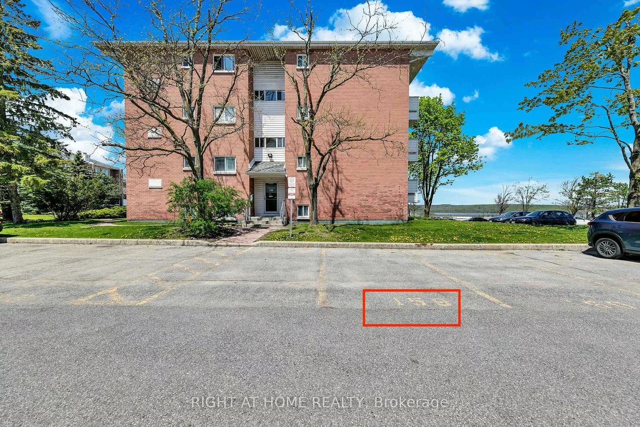 126, Bell Farm, Alliance, Barrie