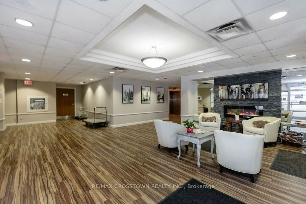 74, Ross, Queen's Park, Barrie