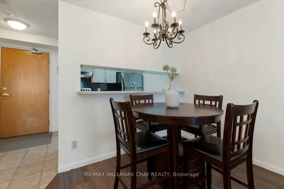 75, Ellen, Lakeshore, Barrie