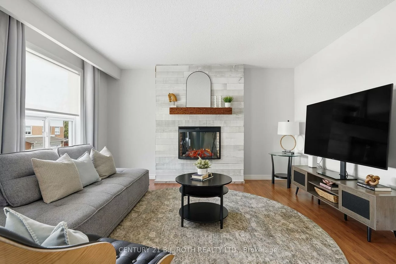237, Steel, Codrington, Barrie