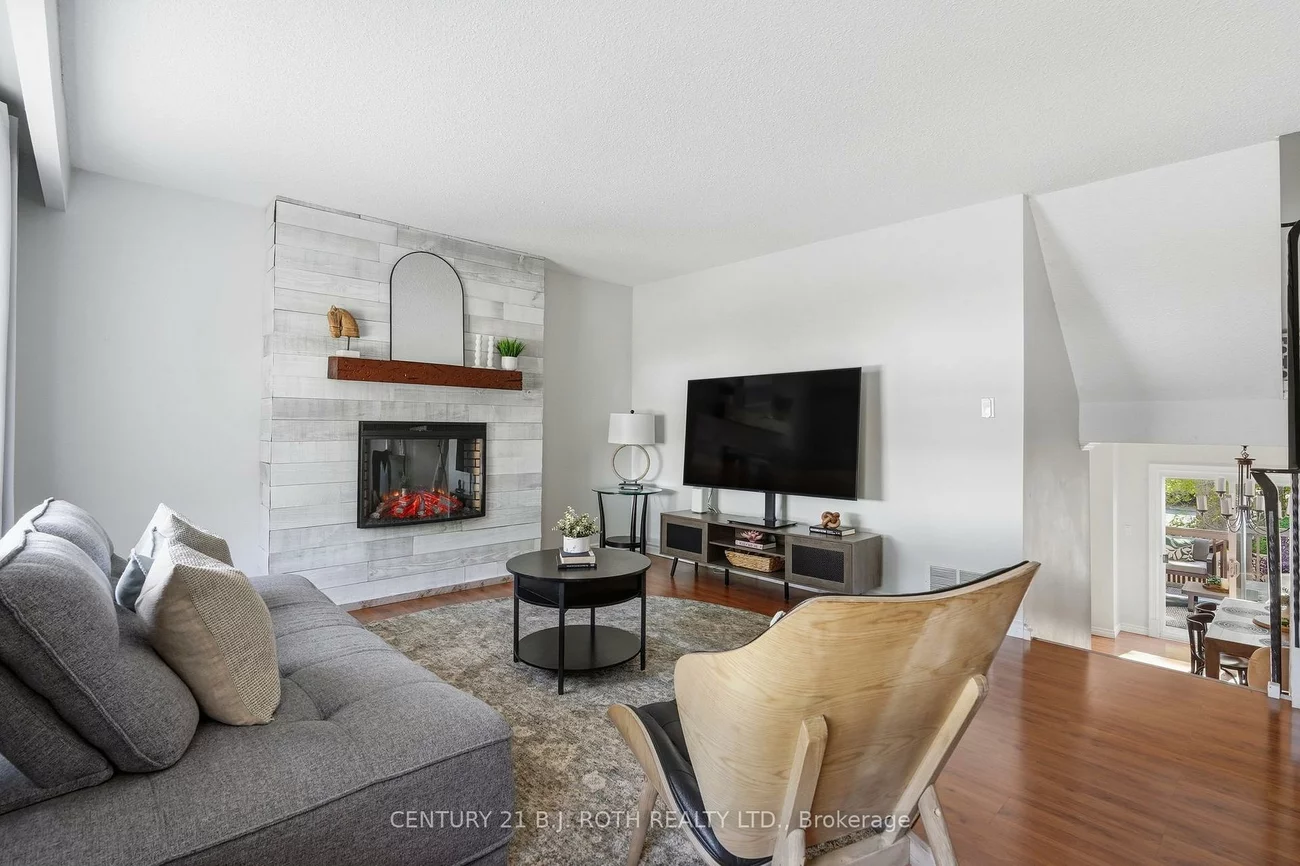 237, Steel, Codrington, Barrie