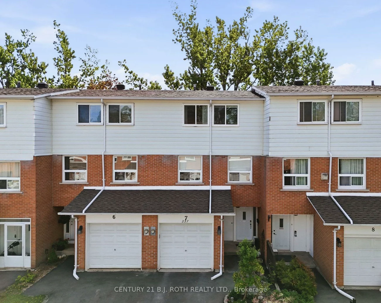 237, Steel, Codrington, Barrie