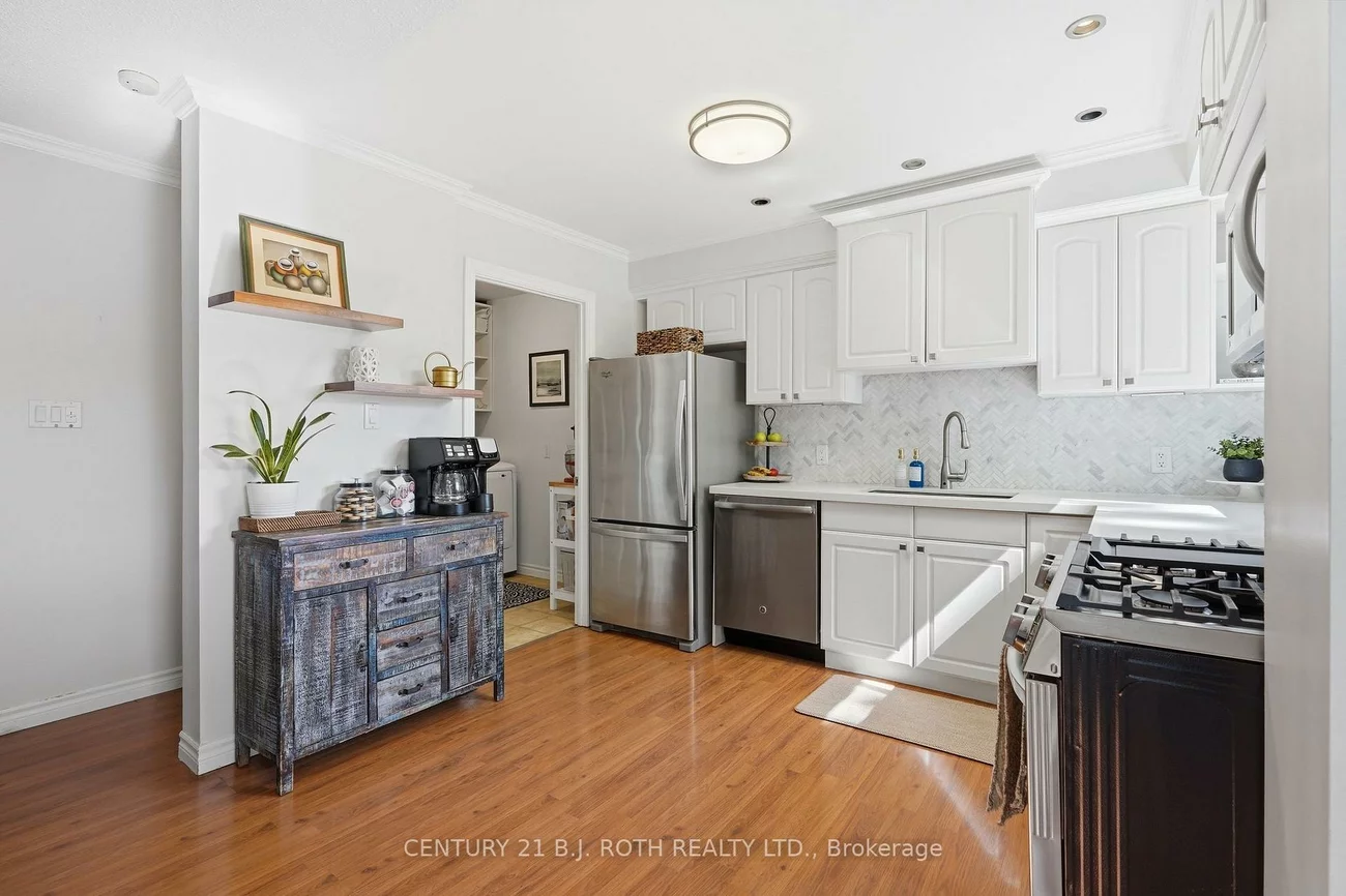 237, Steel, Codrington, Barrie