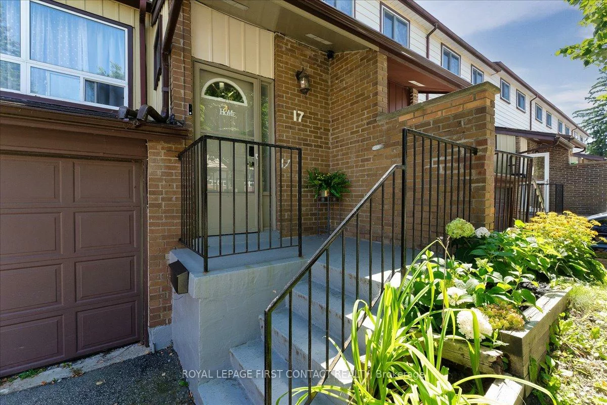 63, Ferris, Cundles East, Barrie