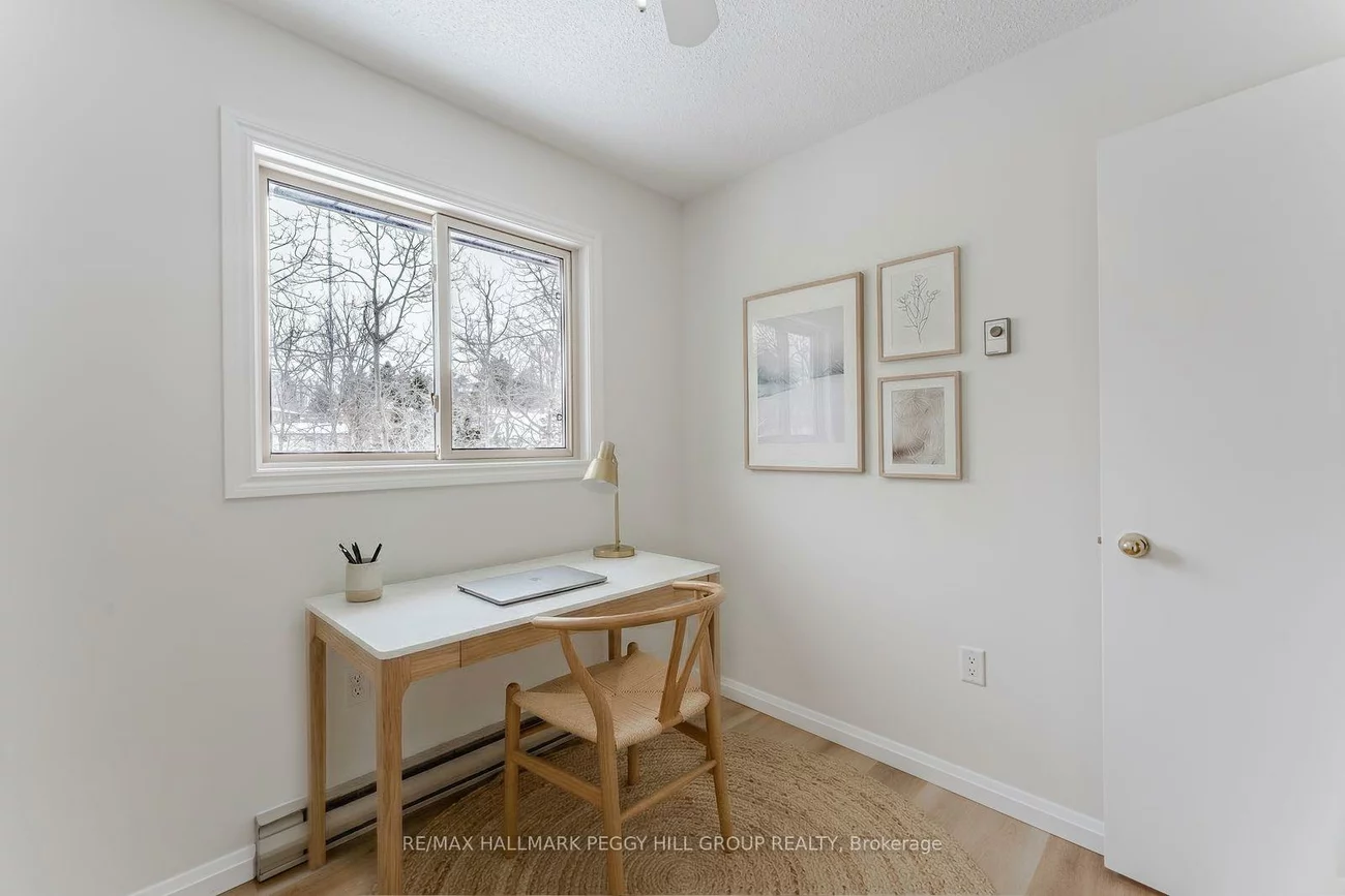 21, Evergreen, Ardagh, Barrie